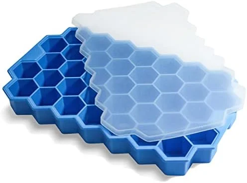 37-Cavity Silicone Ice Cube Tray with Lid – Easy Release, Reusable for Drinks